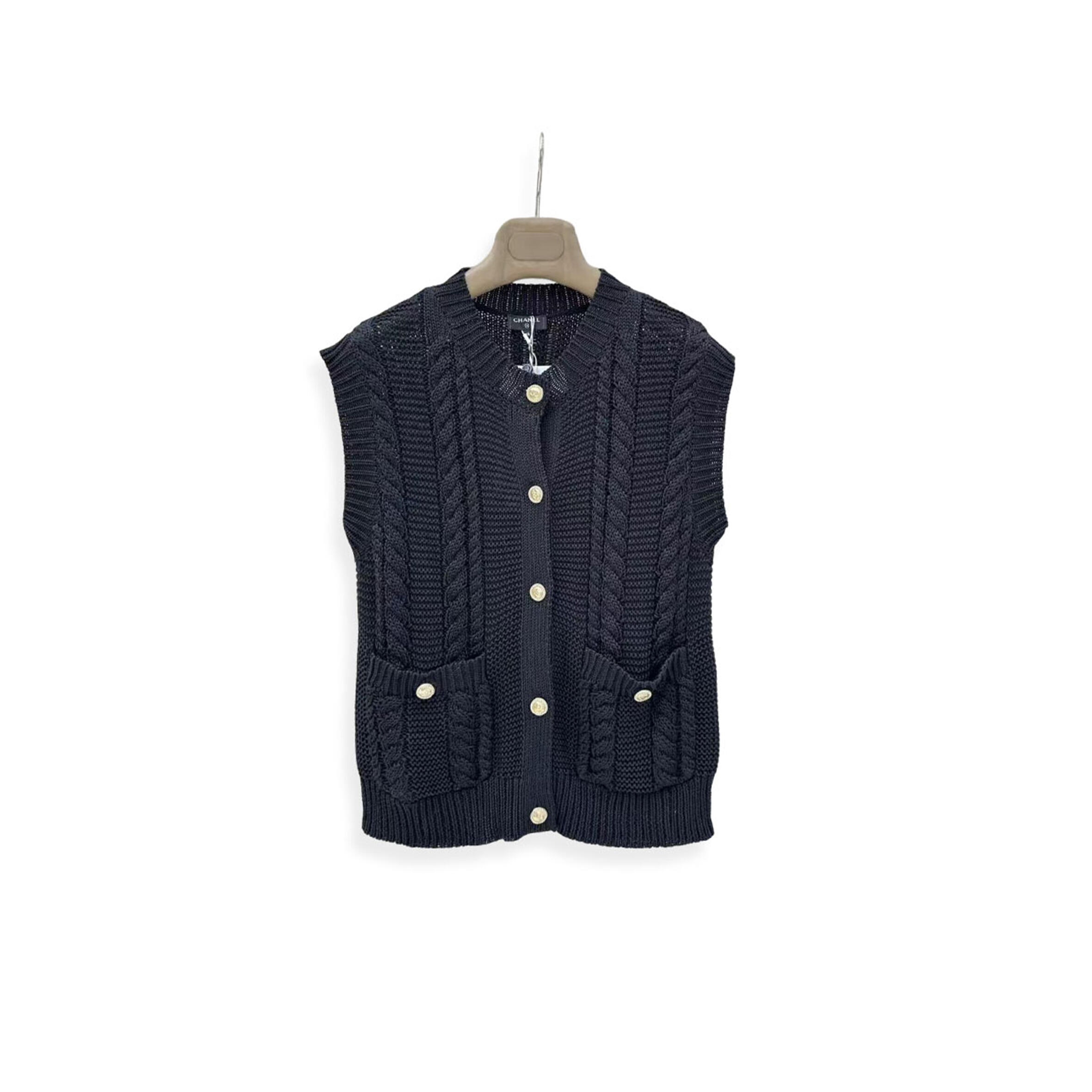 Ch**el chunky knit sweater vest
